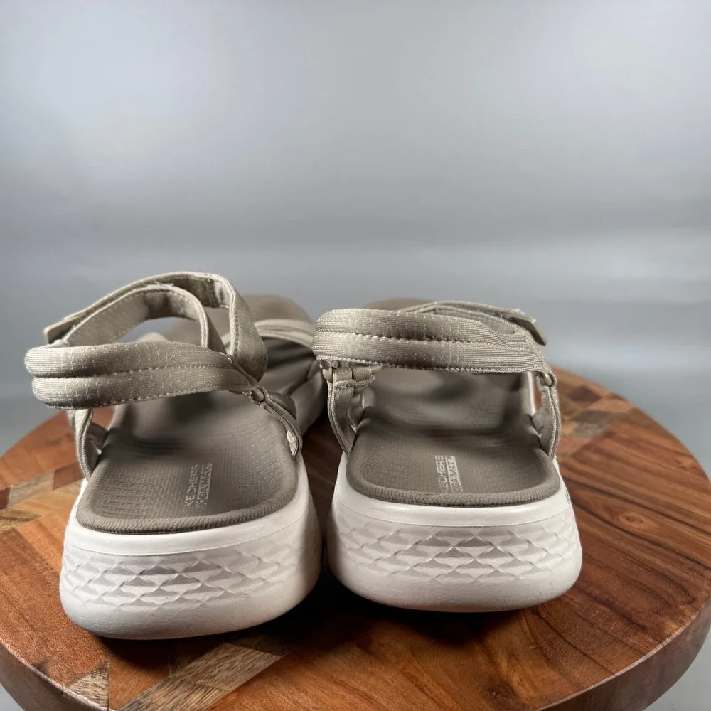 Skechers GoWalk 600 Womens 10 Taupe Strappy Sport Sandals 141451 Goga Mat TPE